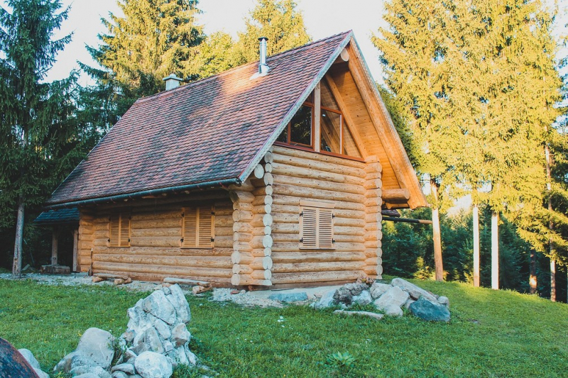Бани с террасой: проекты дизайнеров, материалы для строительства, 81 фото